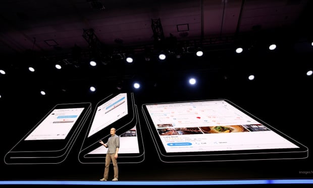 Samsung Reveals a Foldable Smartphone in its Latest Conference
