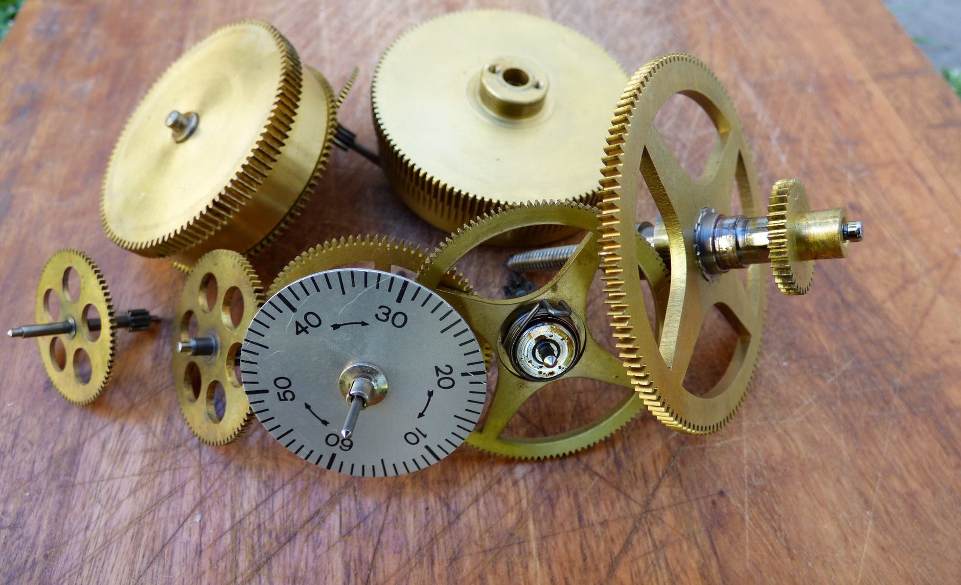 The Time Machine: Did scientists really reverse time?